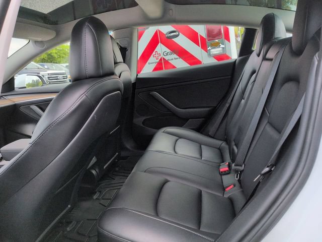 Used 2022 Tesla Model 3 Long Range AWD/4WD image 12