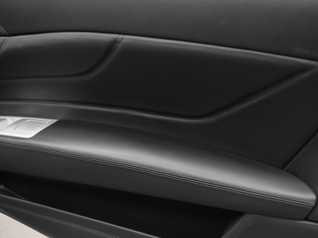 Certified 2015 Ferrari FF image 29