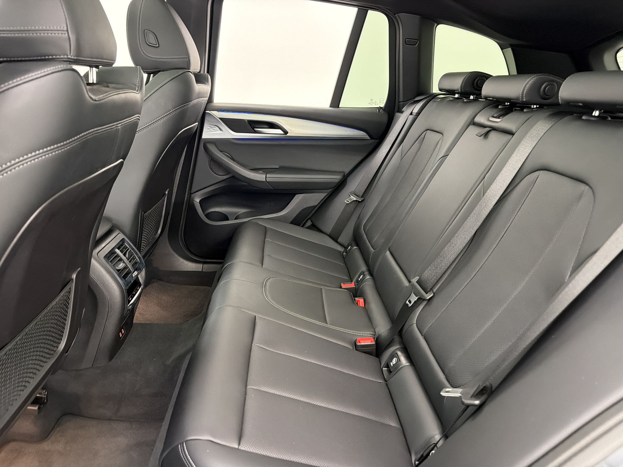 Used 2023 BMW X3 sDrive30i w/ Convenience Package RWD image 22