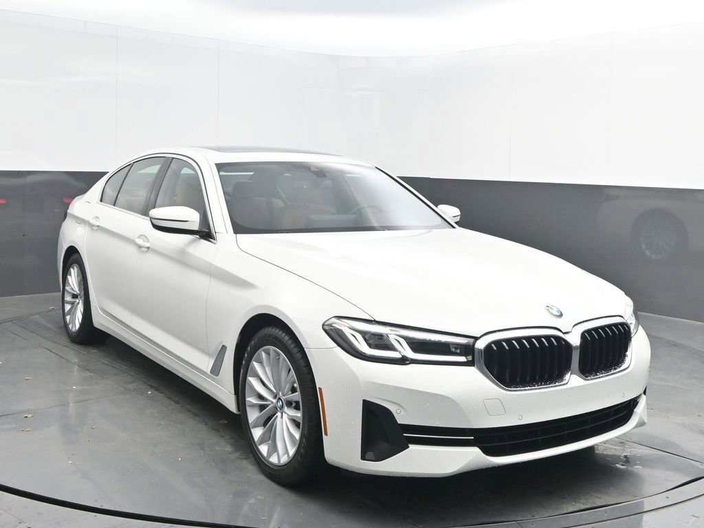 Certified 2023 BMW 530i w/ Convenience Package image 9