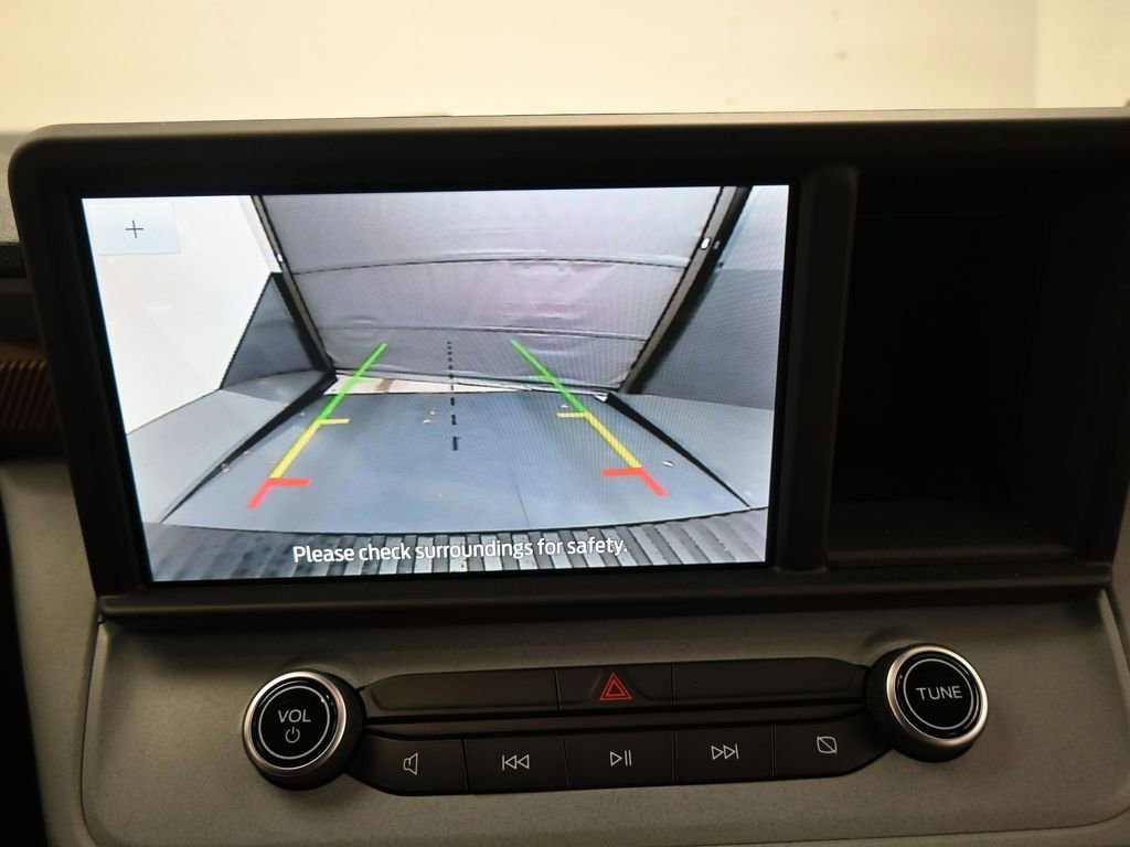 Used 2023 Ford Maverick Lariat w/ Lariat Luxury Package image 16