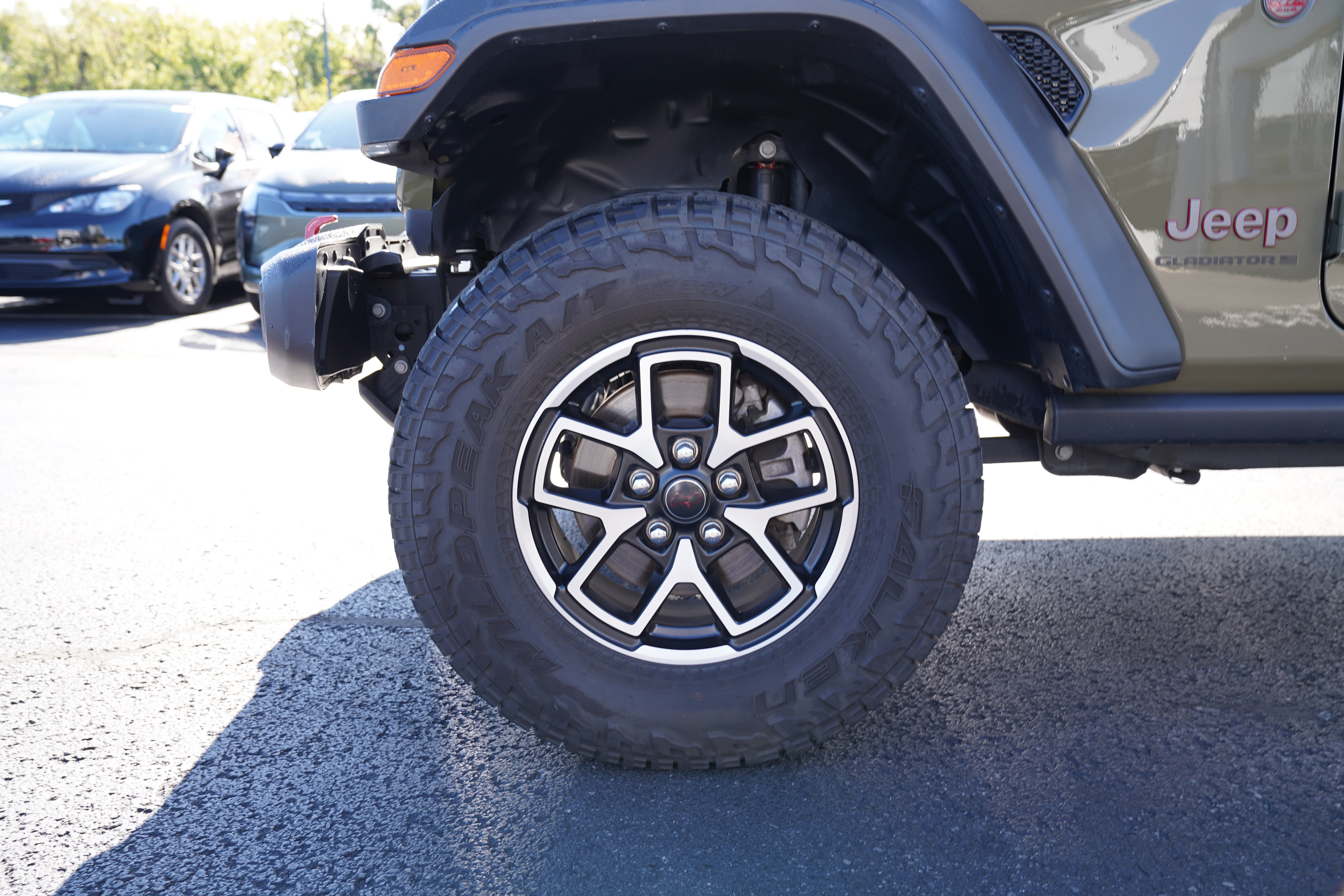 Used 2026 Jeep Gladiator Rubicon AWD/4WD image 14