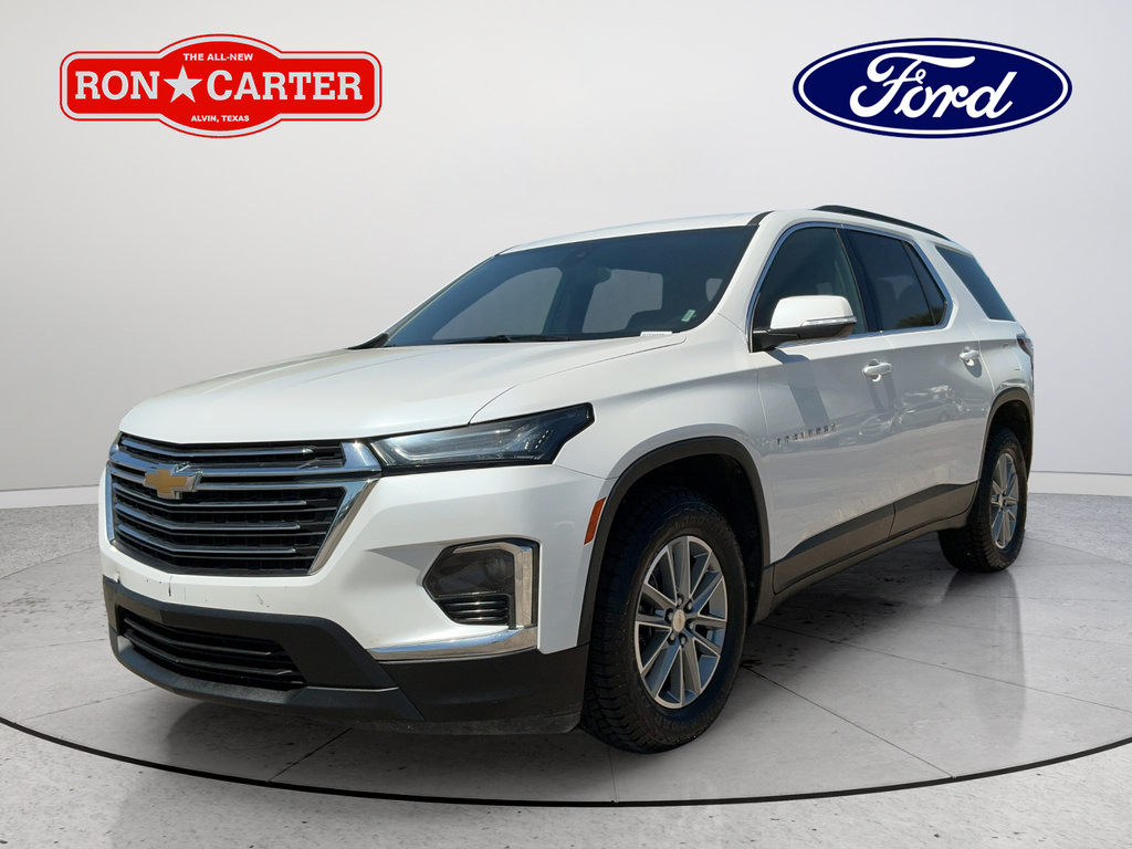 Used 2023 Chevrolet Traverse LT FWD image 3