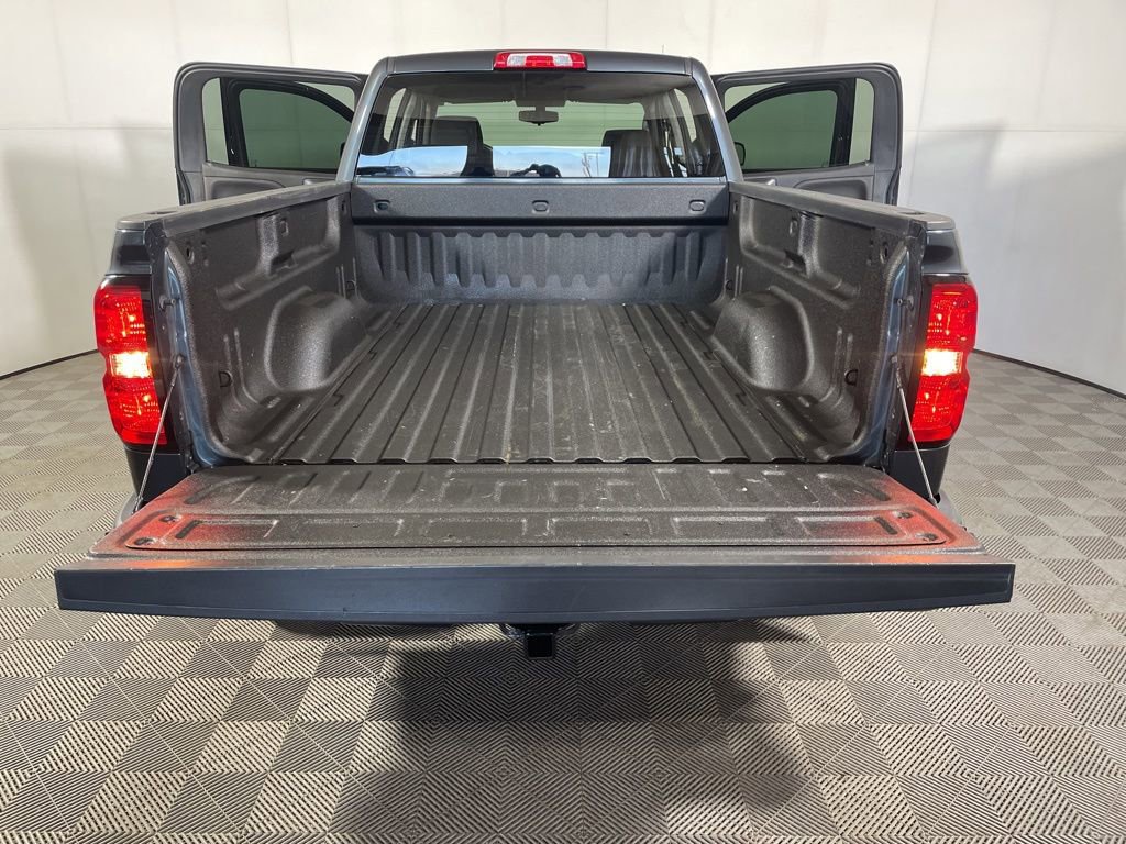 Used 2018 Chevrolet Silverado 1500 LT w/ All Star Edition image 20