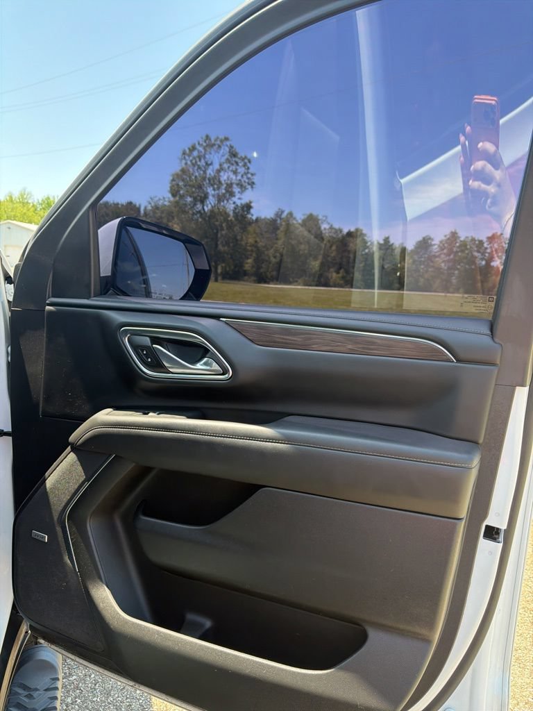 Used 2023 Chevrolet Suburban Z71 AWD/4WD image 23