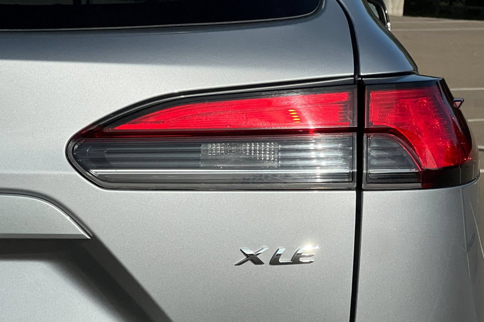 Certified 2025 Toyota Corolla Cross XLE FWD image 46