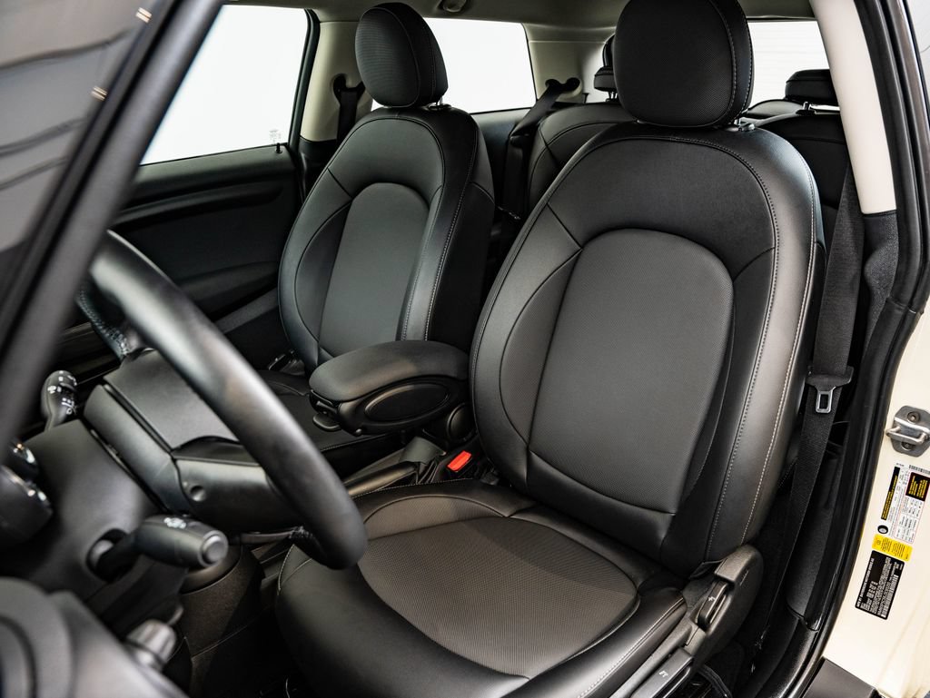 Used 2018 MINI Cooper 2-Door Hardtop FWD image 20