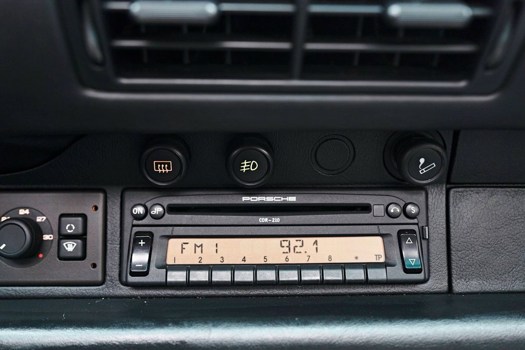 Used 1996 Porsche 911 Turbo image 61