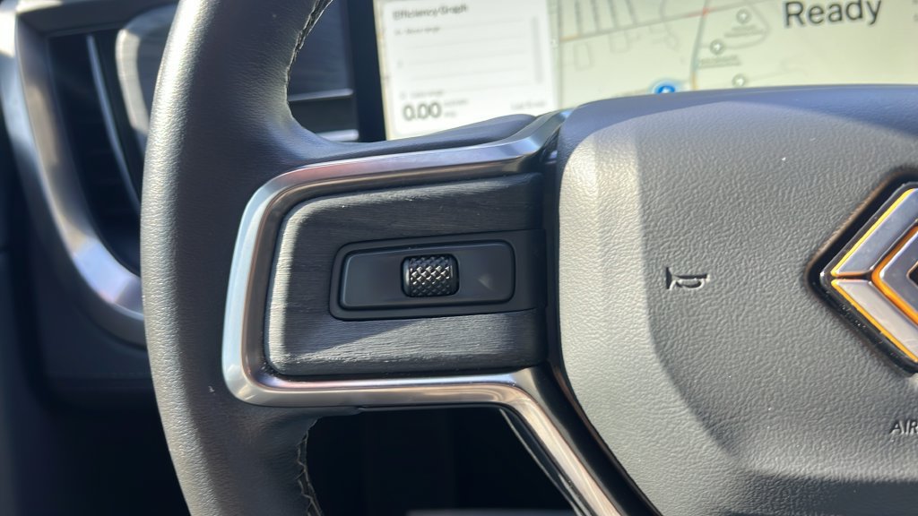 Used 2025 Rivian R1T Adventure Dual AWD/4WD image 20