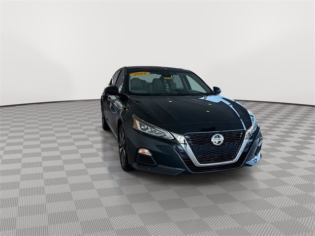 Used 2022 Nissan Altima 2.5 SV image 3