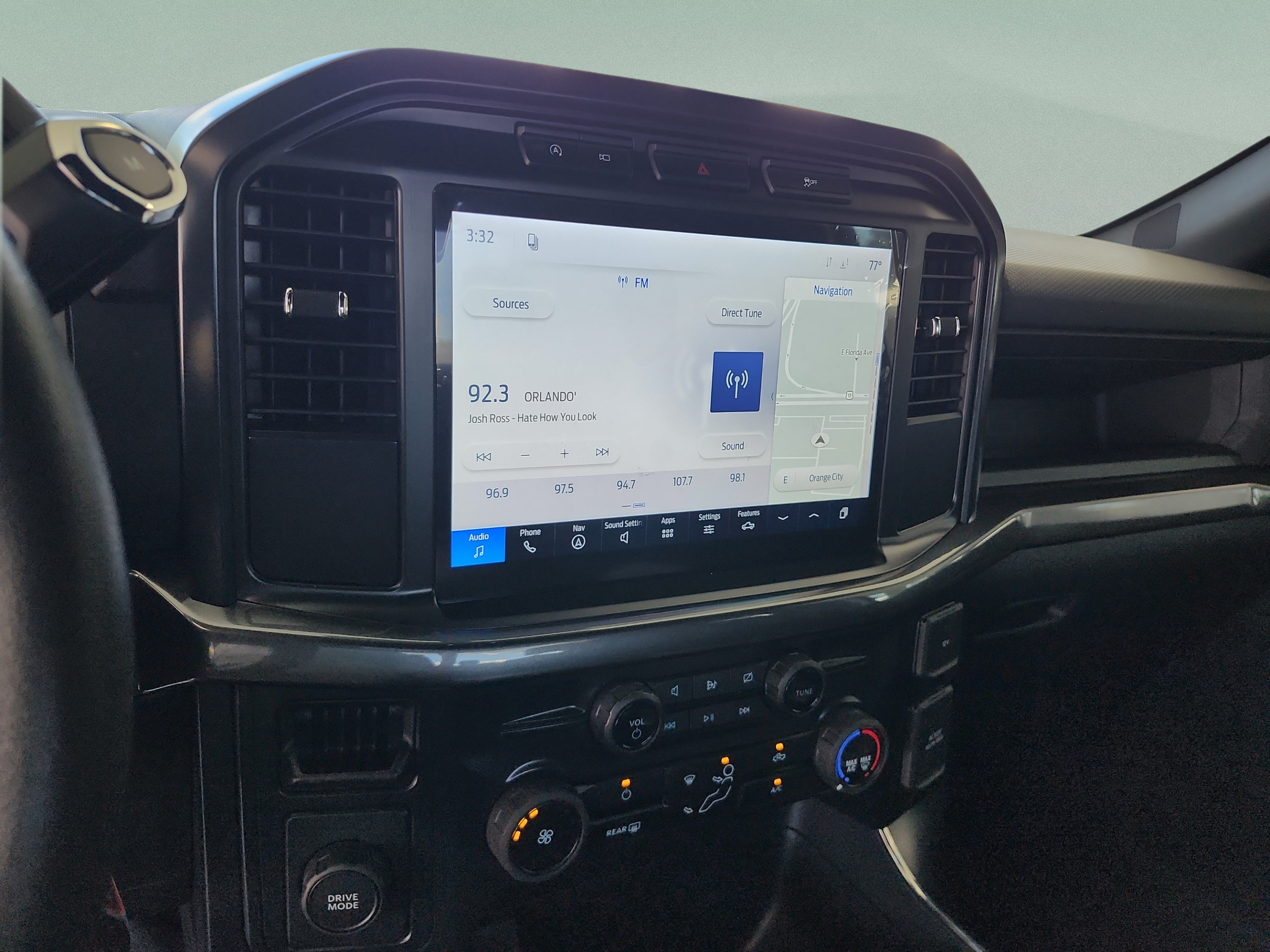 Used 2024 Ford F150 STX w/ Mobile Office Package RWD image 12