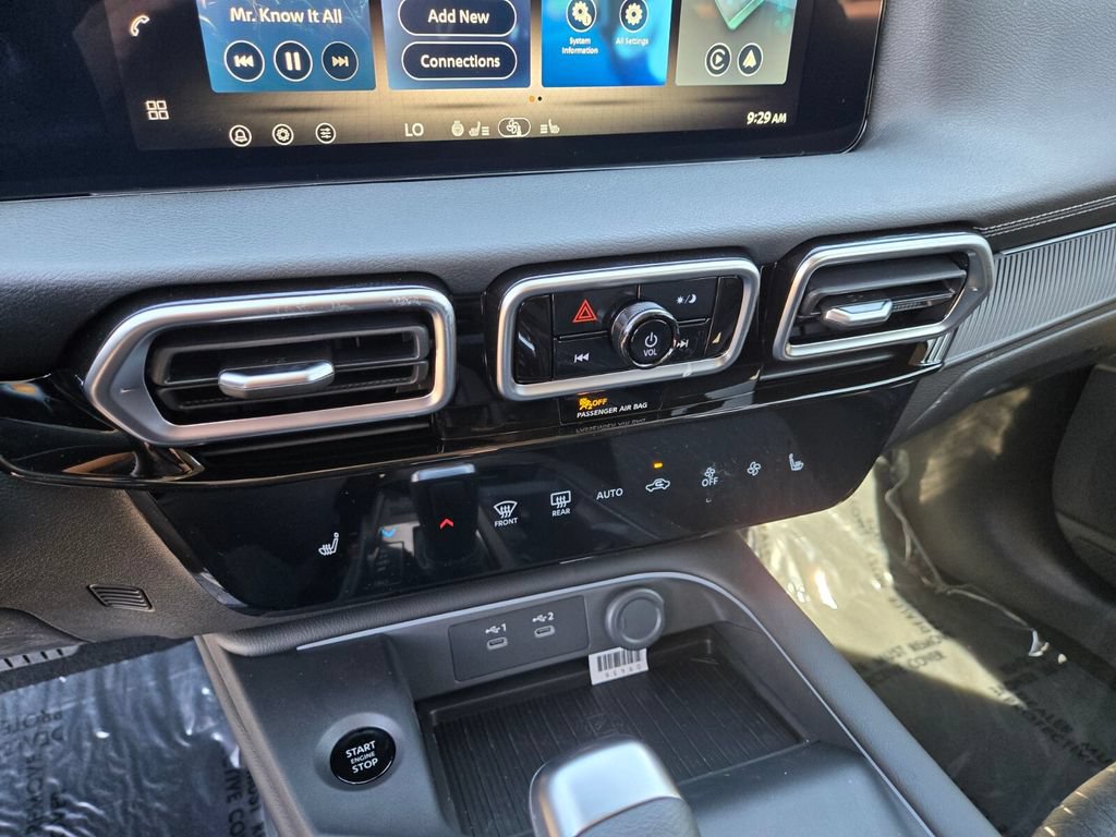 New 2026 Nissan Sentra SV w/ SV Convenience Package FWD image 19