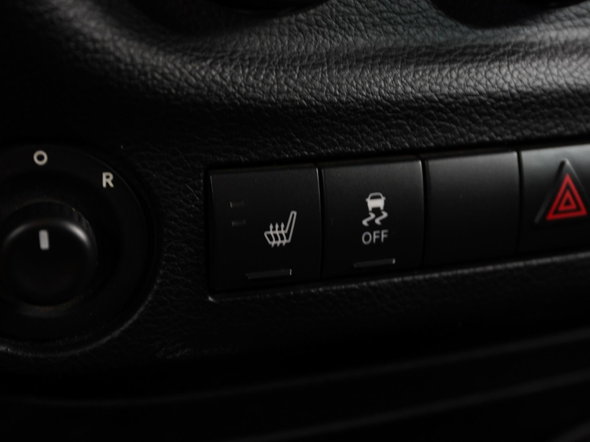 Used 2014 Jeep Wrangler Unlimited Sahara image 22