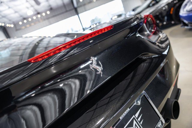 Used 2019 Ferrari 488 GTB RWD image 17