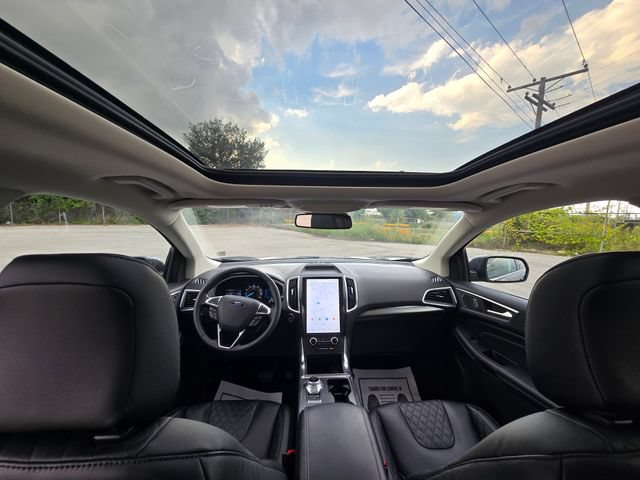 Used 2024 Ford Edge Titanium w/ Equipment Group 301A AWD/4WD image 18