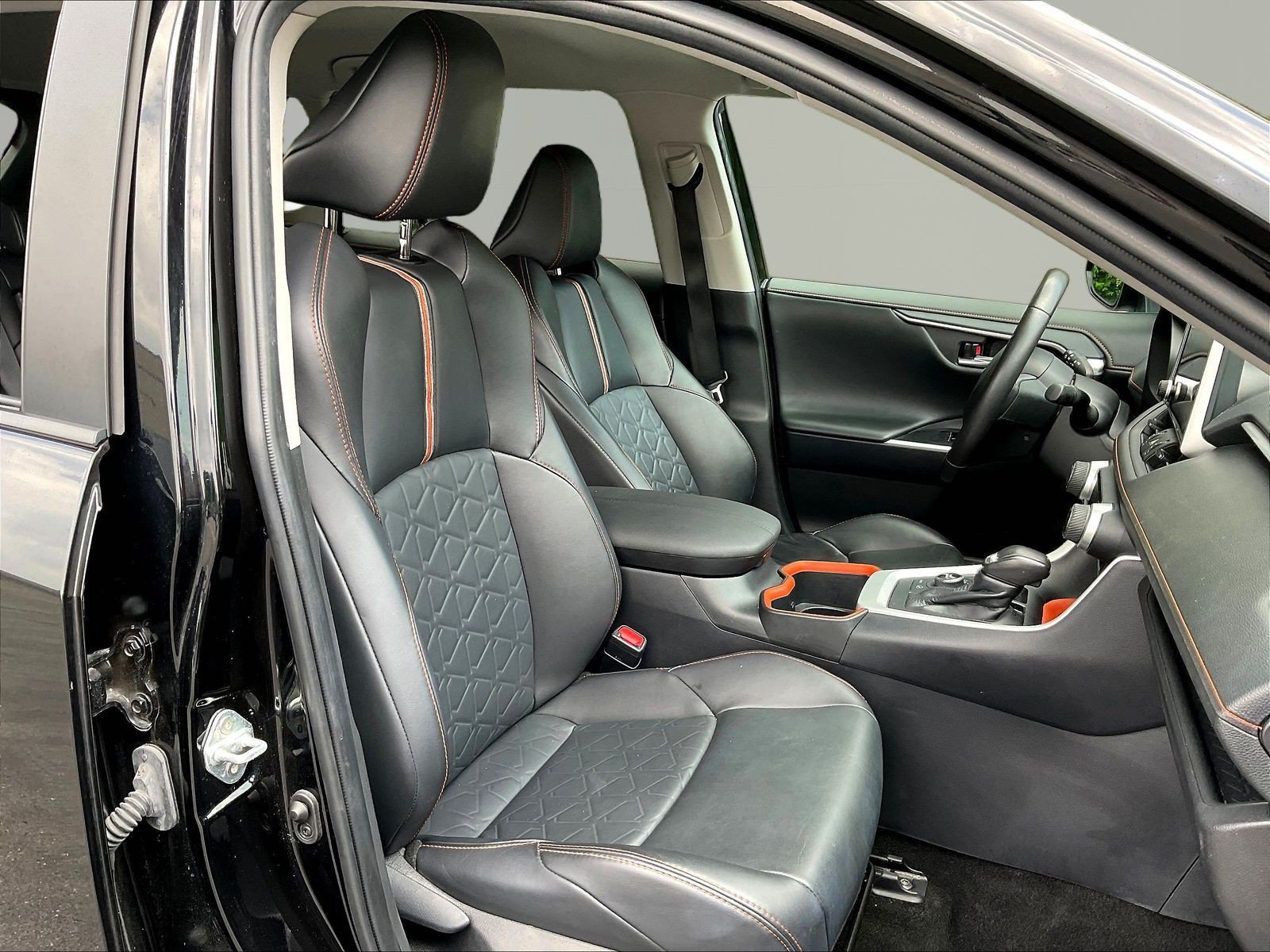 Used 2024 Toyota RAV4 Adventure AWD/4WD image 28