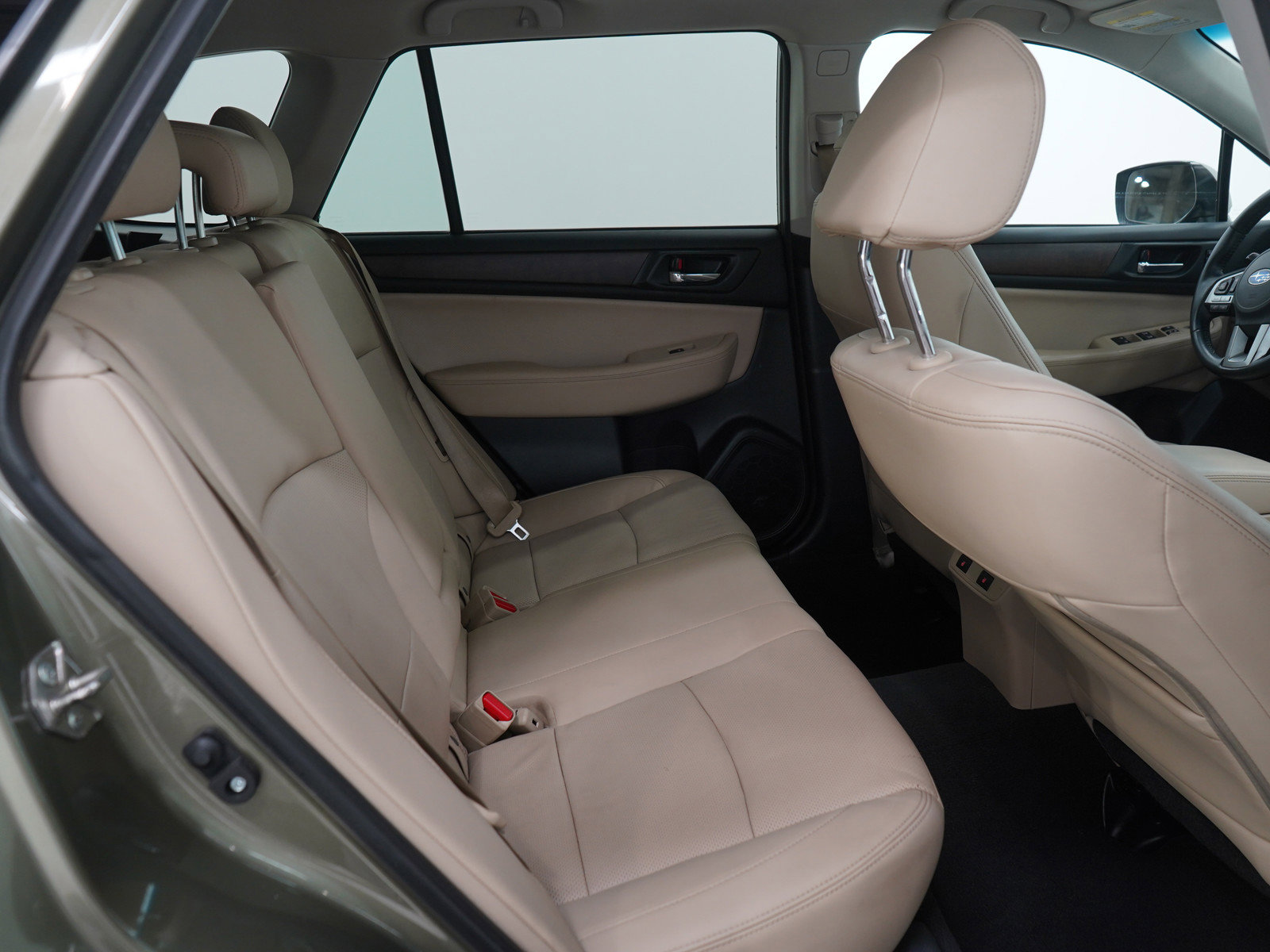 Used 2015 Subaru Outback 2.5i Limited image 13