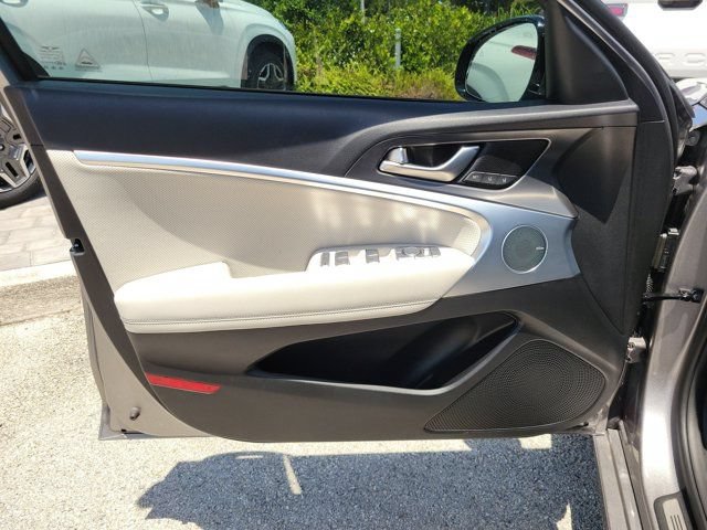Used 2024 Genesis G70 2.5T Prestige w/ Sport Prestige Package RWD image 14
