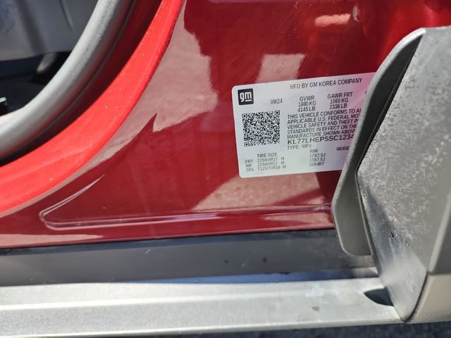 Used 2025 Chevrolet Trax LT w/ Driver Confidence Package FWD image 44