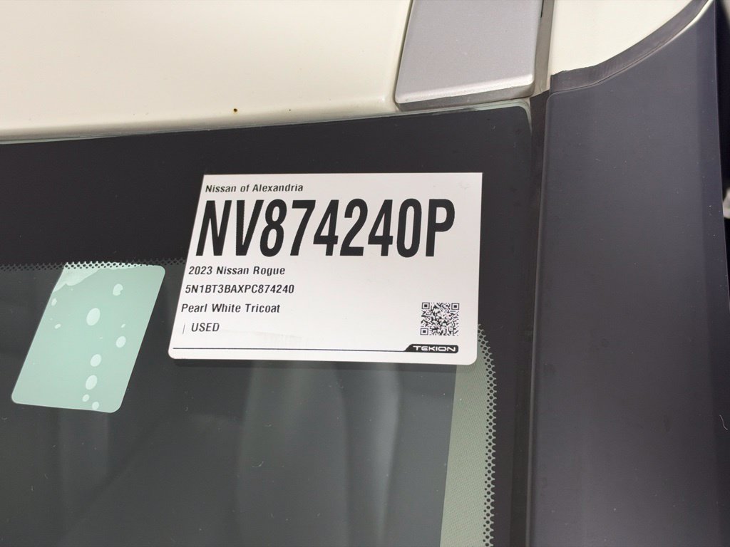 Certified 2023 Nissan Rogue SV w/ SV Premium B Package FWD image 37