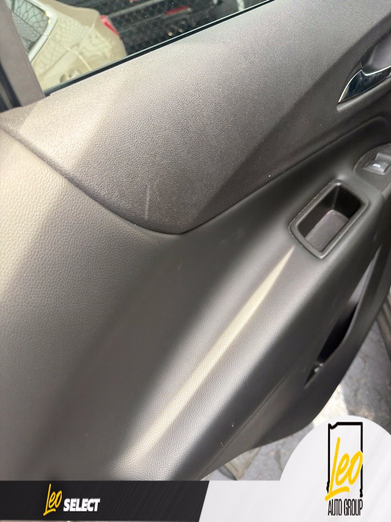 Used 2019 Chevrolet Equinox LT FWD image 10
