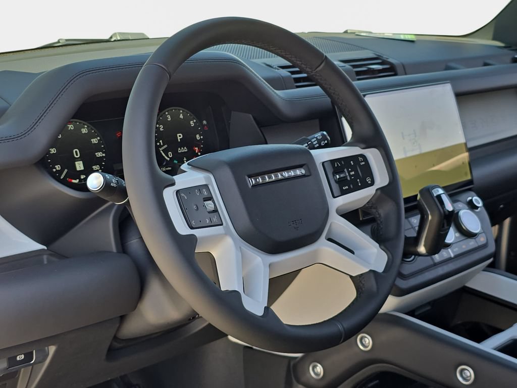 New 2026 Land Rover Defender 110 S AWD/4WD image 17