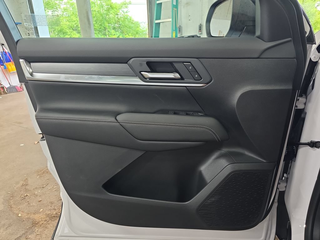 New 2027 GMC Terrain Elevation AWD/4WD image 25