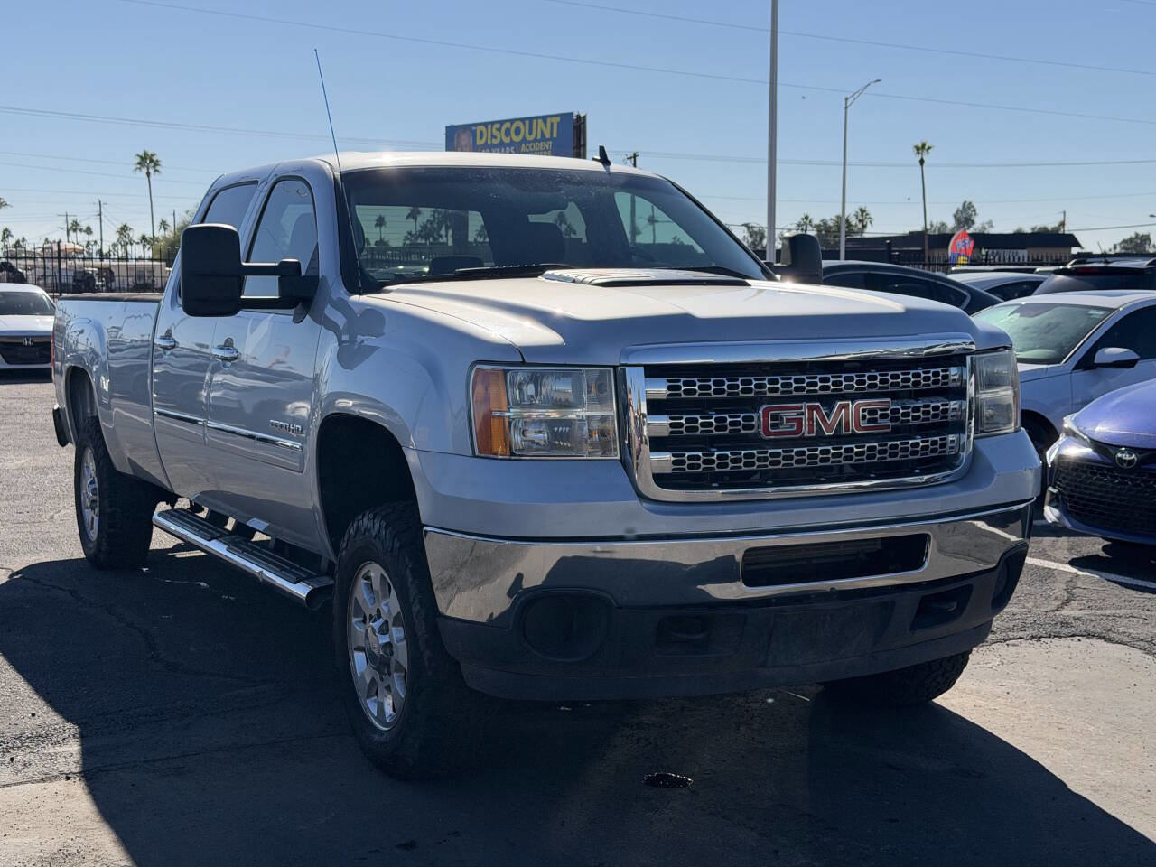 Used 2014 GMC Sierra 3500 SLE w/ HD SLE Premium Package image 12