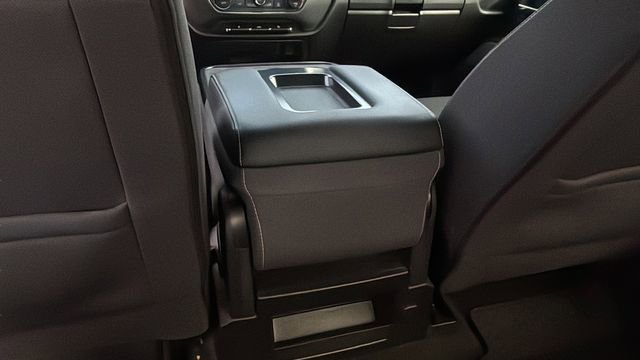 Used 2017 Chevrolet Silverado 1500 LT w/ All Star Edition image 18