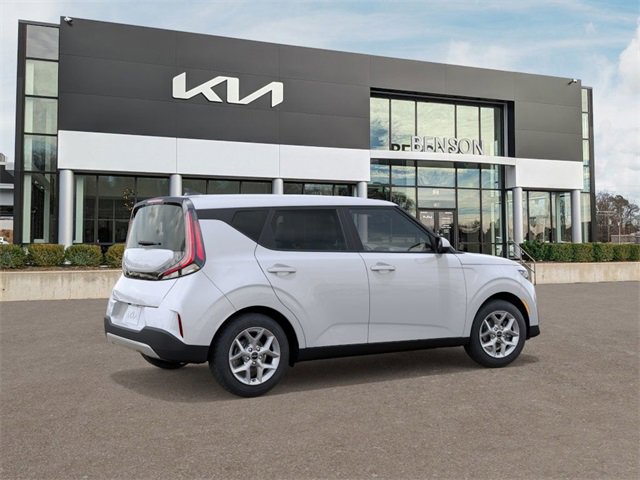 New 2025 Kia Soul LX image 7