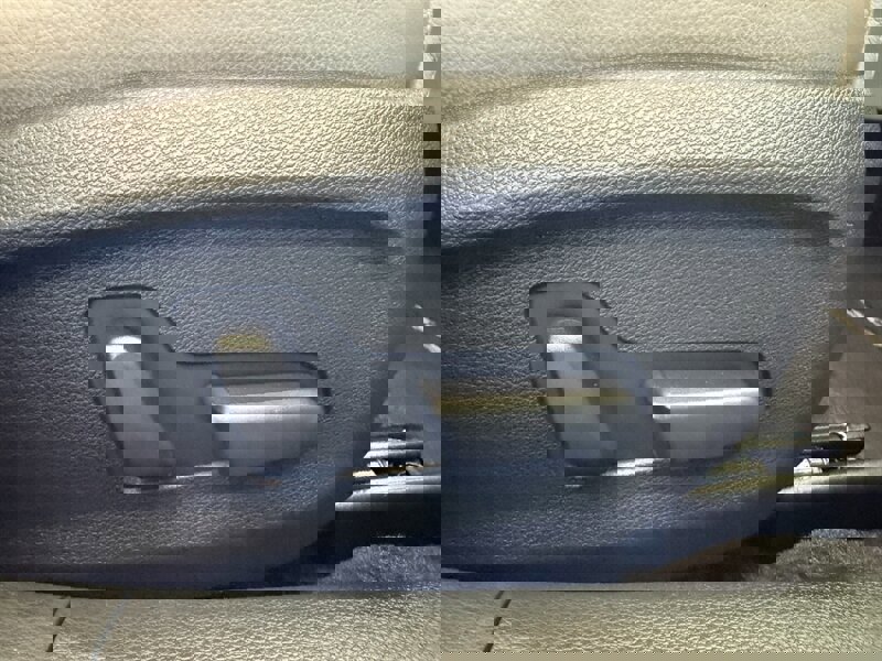 Used 2015 Hyundai Sonata Limited w/ Option Group 06 image 30