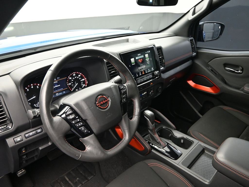 Used 2024 Nissan Frontier Pro-X w/ Technology Package image 17