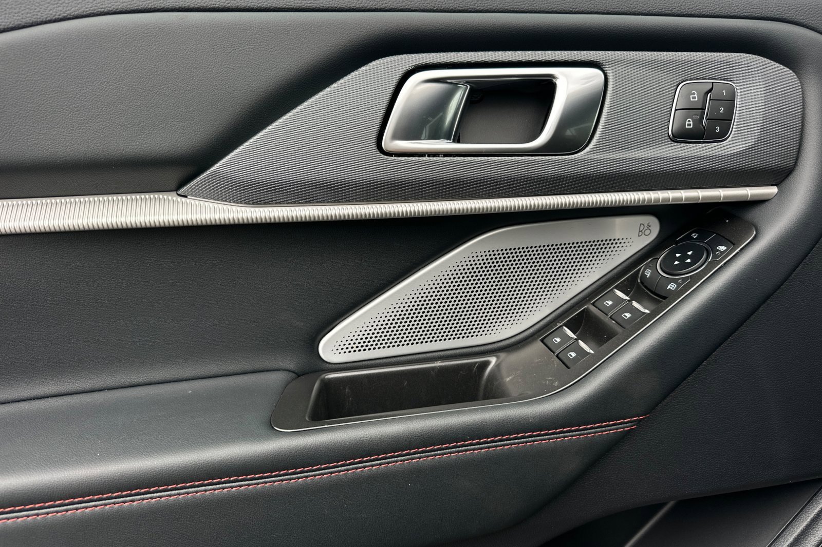 New 2026 Ford Explorer ST w/ Sun And Sound Package image 10