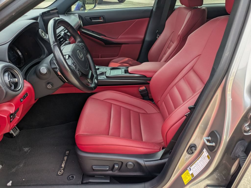 Used 2023 Lexus IS 350 F Sport RWD image 10