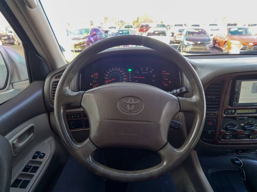 Used 2000 Toyota Land Cruiser image 18