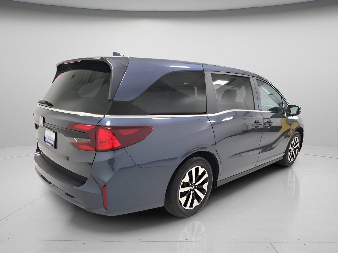 Used 2025 Honda Odyssey EX-L image 6