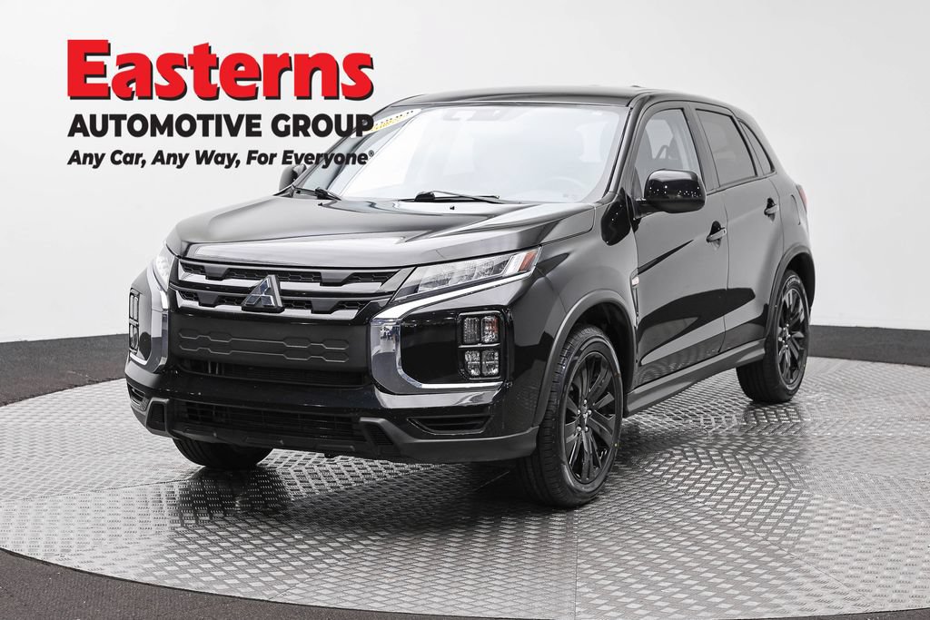Used 2025 Mitsubishi Outlander Sport LE AWD/4WD image 1