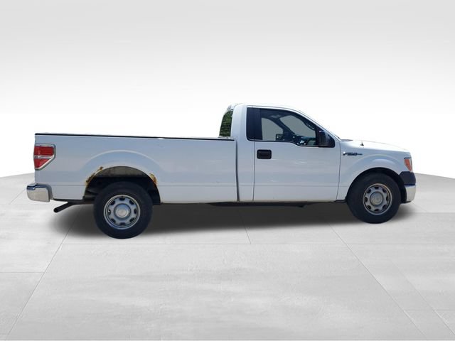 Used 2014 Ford F150 XL w/ Equipment Group 101A Mid RWD image 3