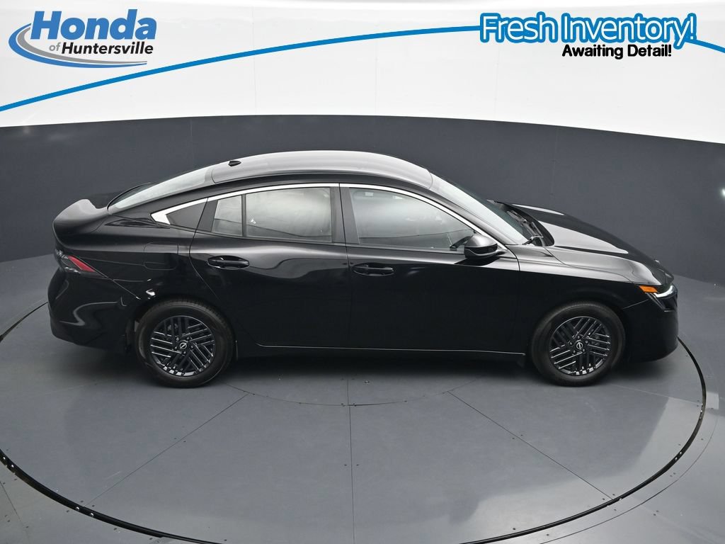Used 2026 Nissan Sentra SV w/ Floor Mat Package FWD image 25