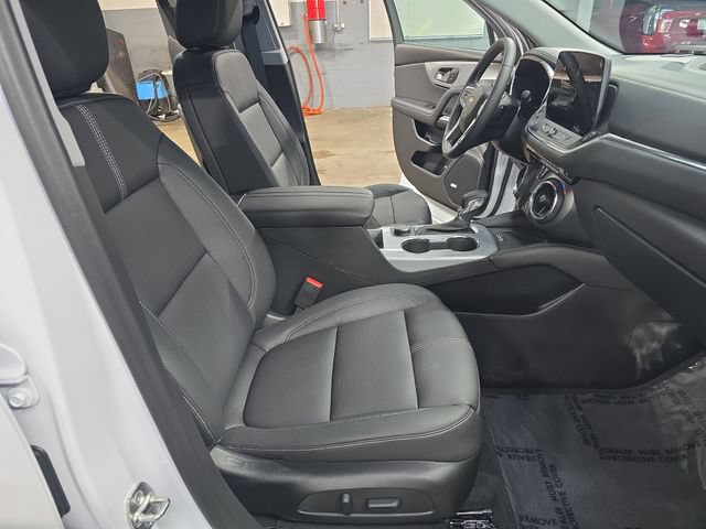 New 2026 Chevrolet Blazer LT w/ Sound & Technology Package AWD/4WD image 13