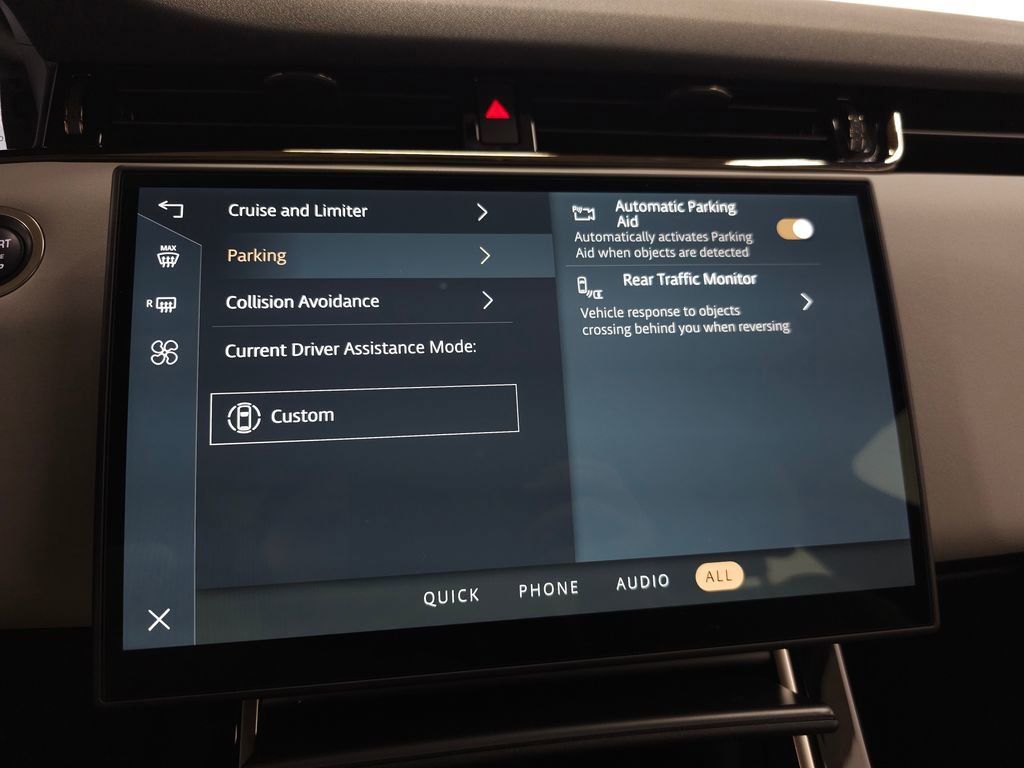 Certified 2026 Land Rover Range Rover Evoque S AWD/4WD image 30