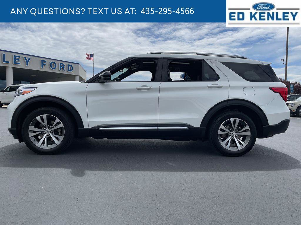 Used 2020 Ford Explorer Platinum w/ Premium Technology Package AWD/4WD image 2