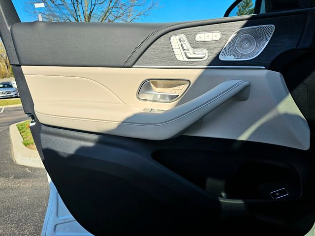 New 2026 Mercedes-Benz GLE 580 4MATIC image 19