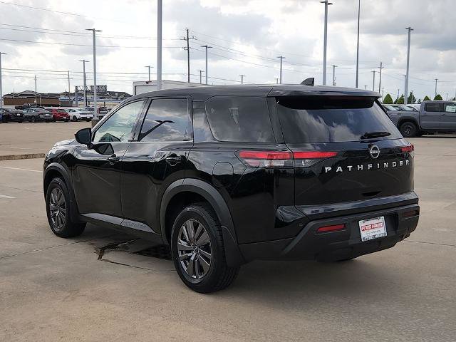 Certified 2025 Nissan Pathfinder S FWD image 7