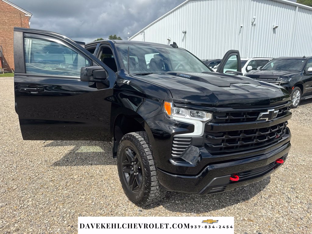 Used 2023 Chevrolet Silverado 1500 LT Trail Boss AWD/4WD image 16