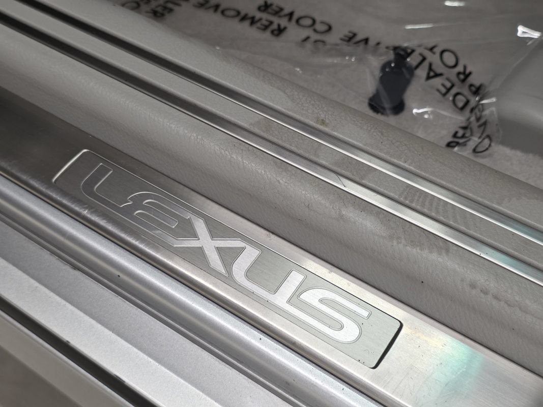 Used 2011 Lexus LS 460 L AWD/4WD image 27