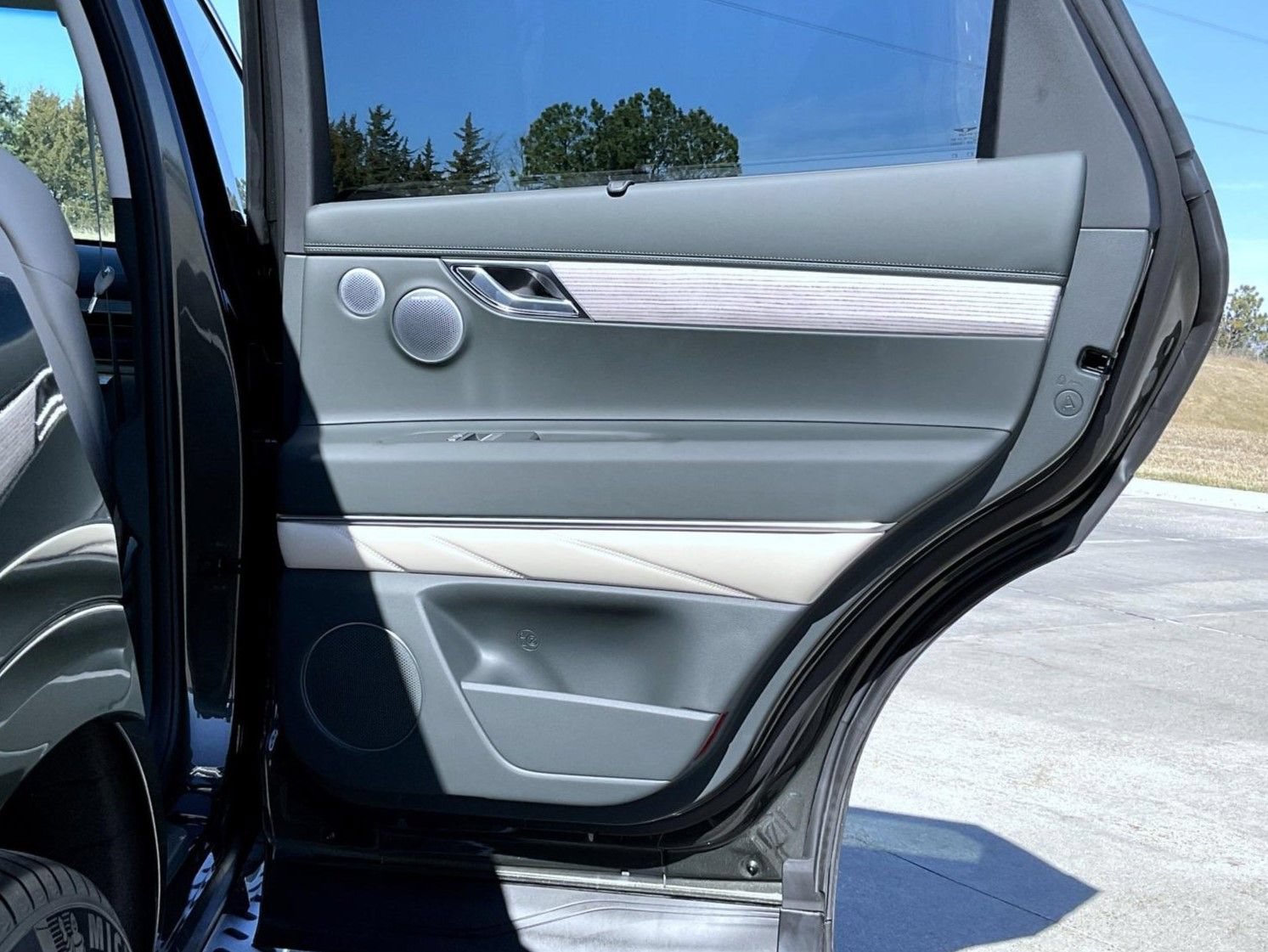 New 2026 Genesis GV80 2.5T Prestige AWD/4WD image 18