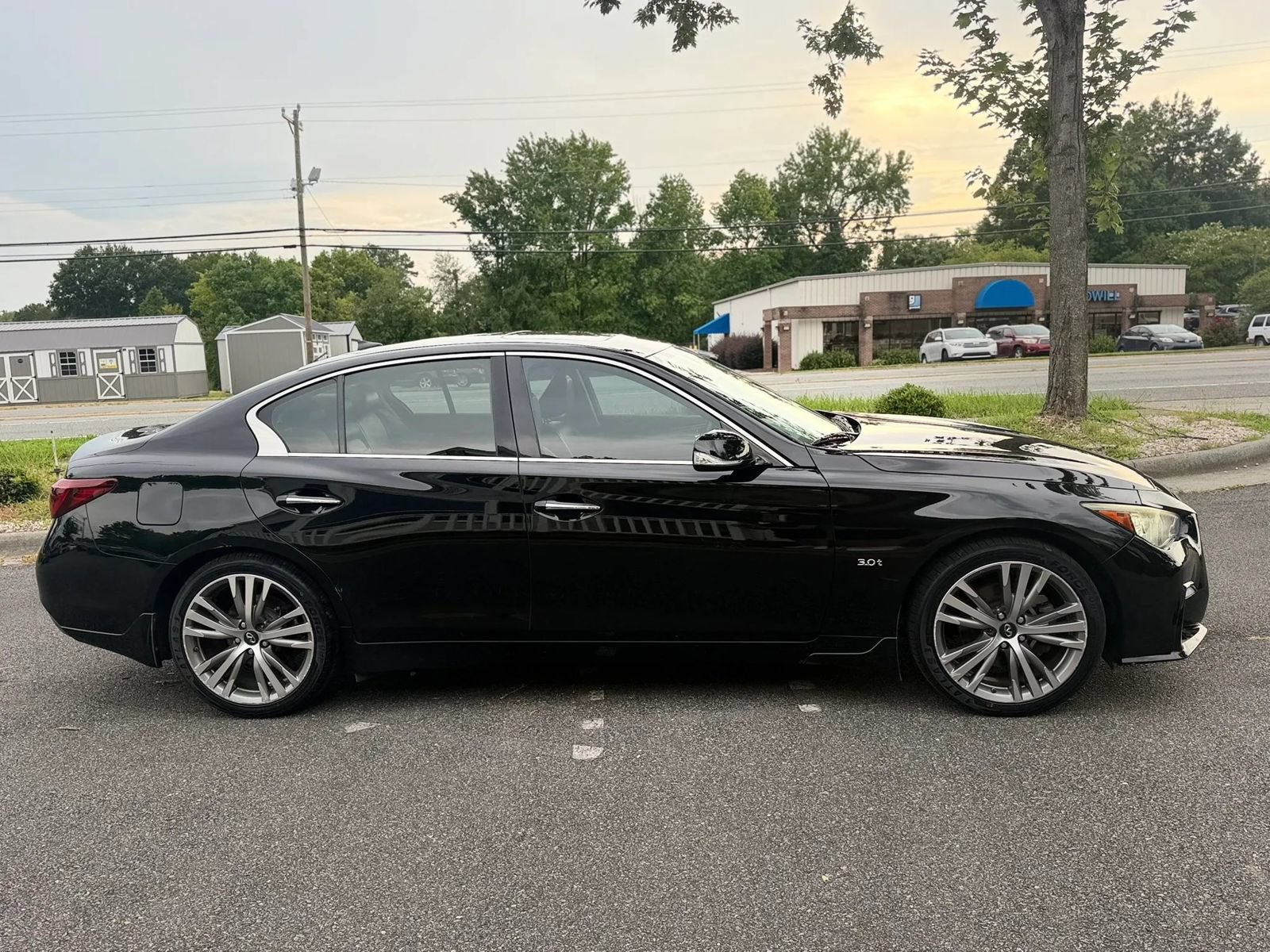 Used 2018 INFINITI Q50 Sport RWD image 7