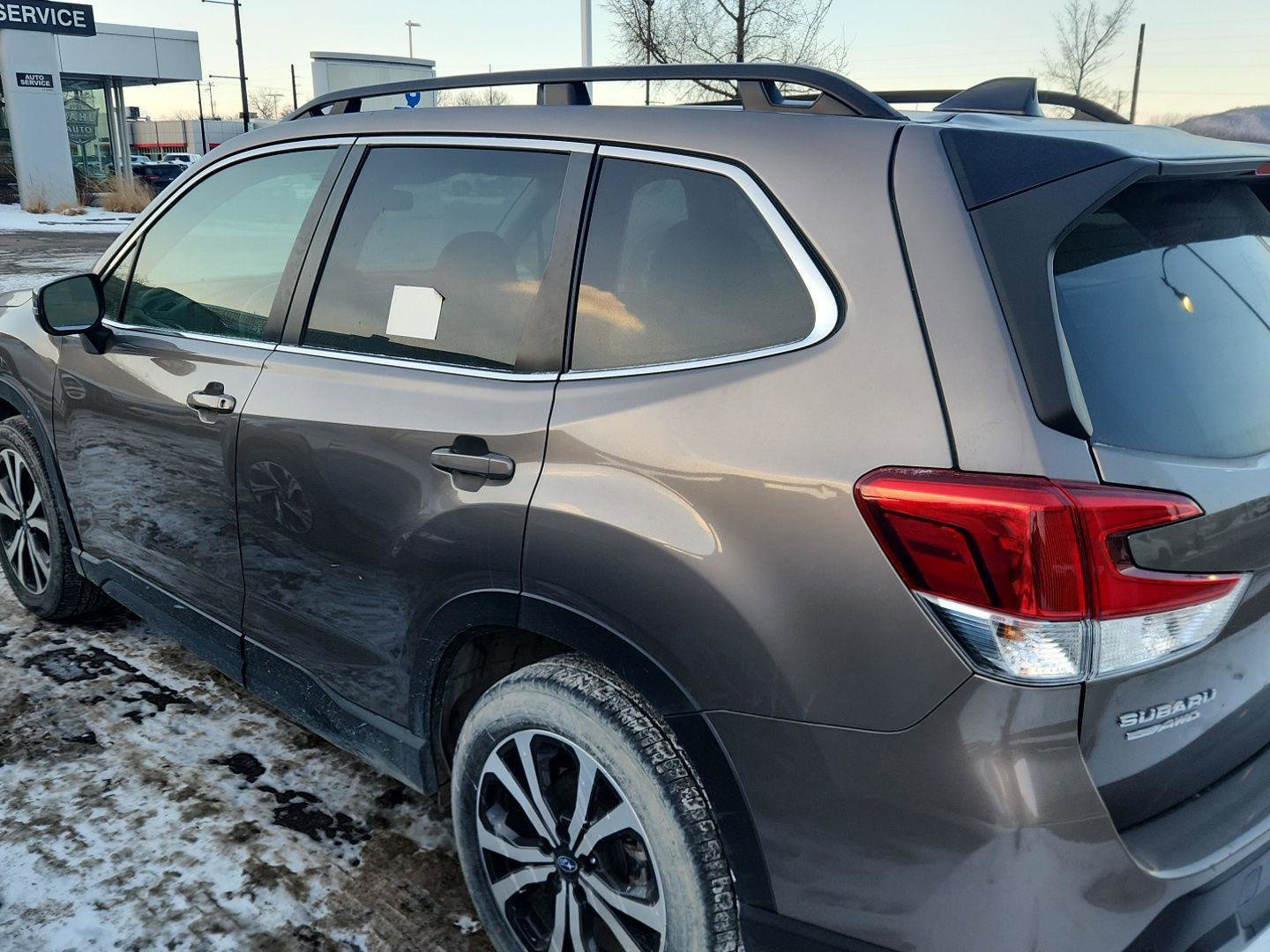 Used 2024 Subaru Forester Limited image 6