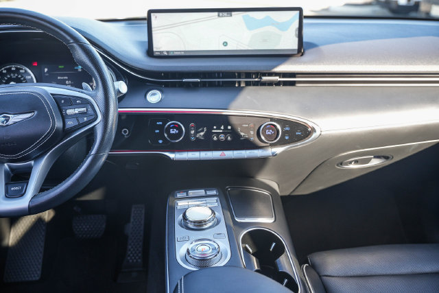 Used 2023 Genesis Electrified GV70 AWD/4WD image 16